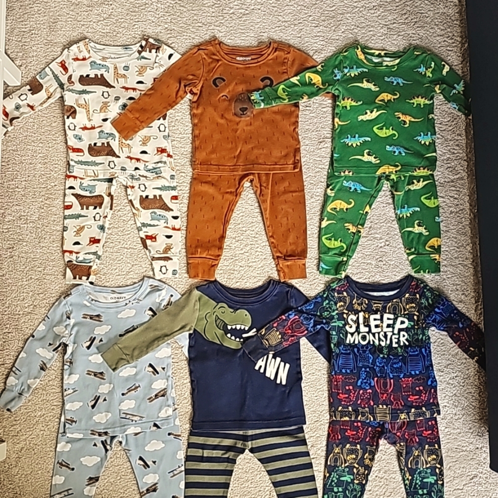 6 pairs Old Navy pajamas 18-24 months